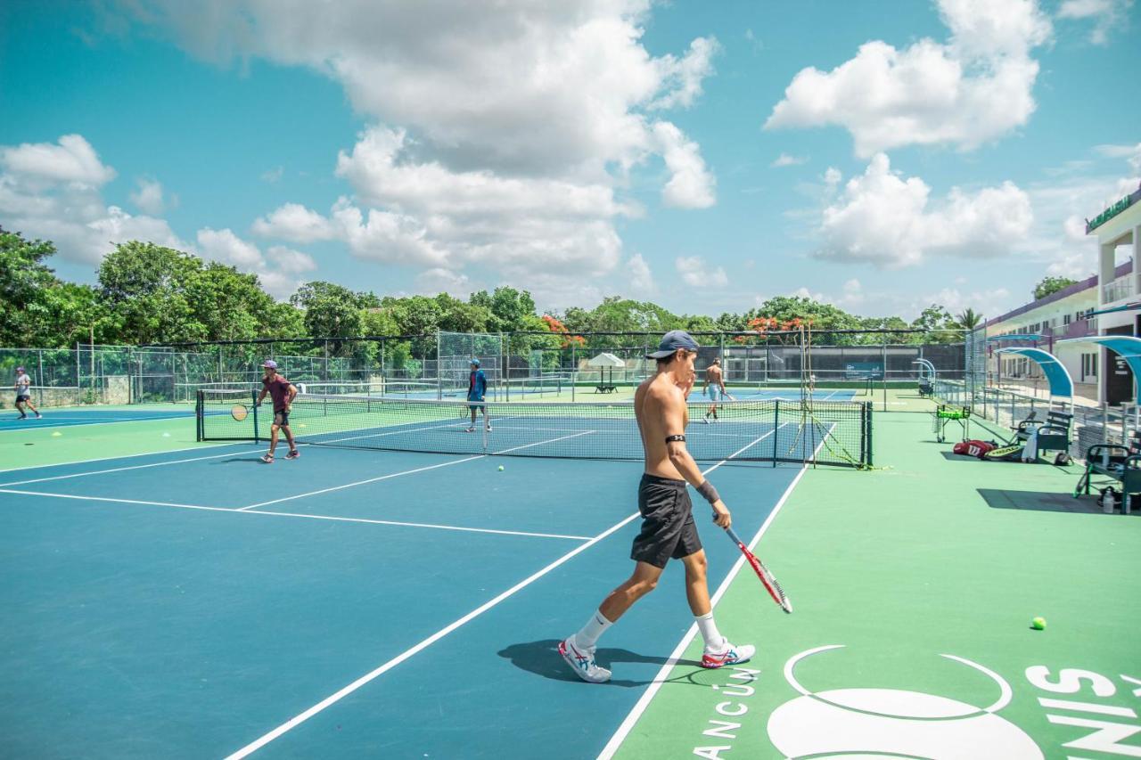 Cancun Tennis Inn Cancún Buitenkant foto